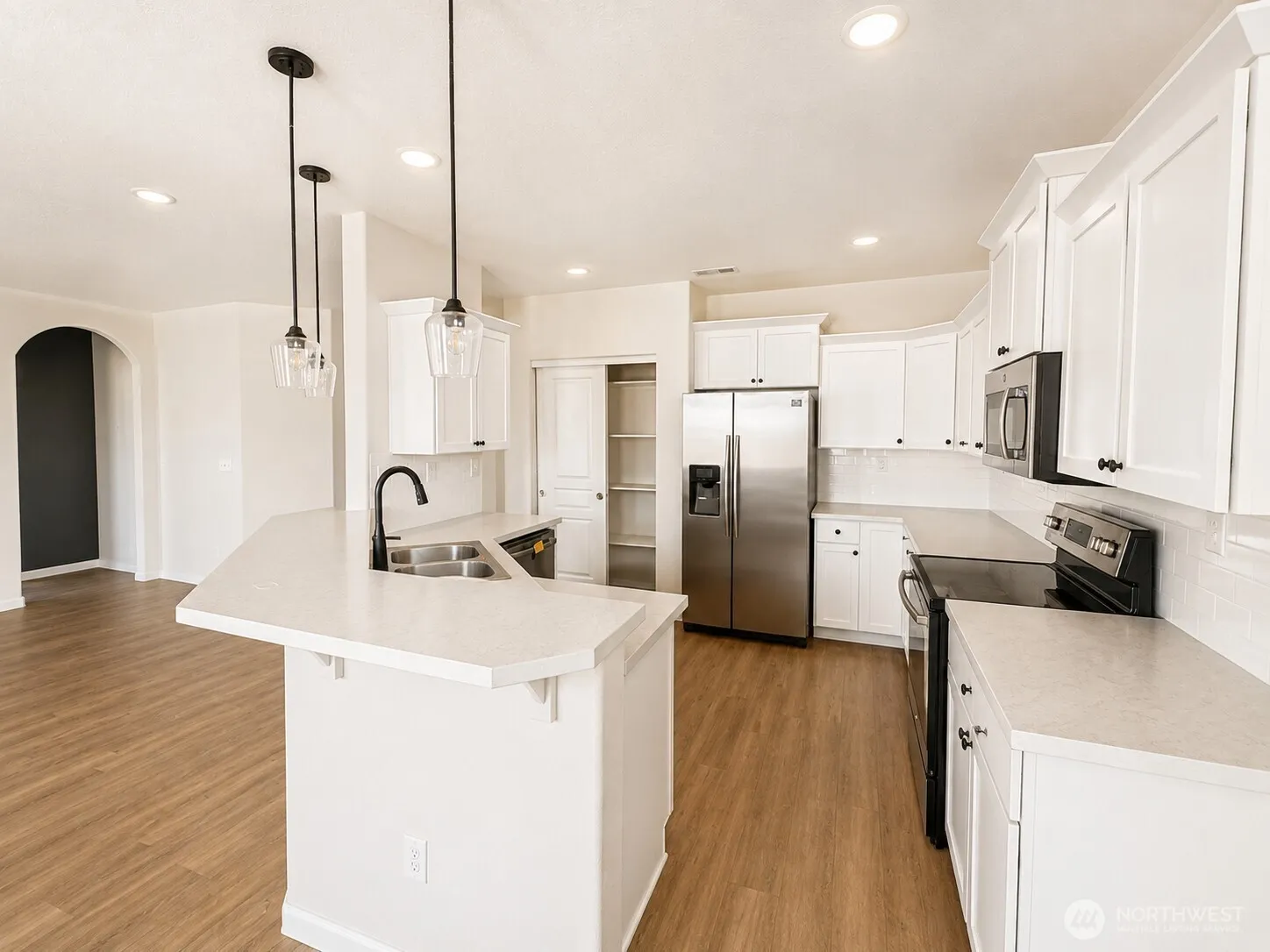 Property photo for 1344 E Nen Drive, Moses Lake photo 4