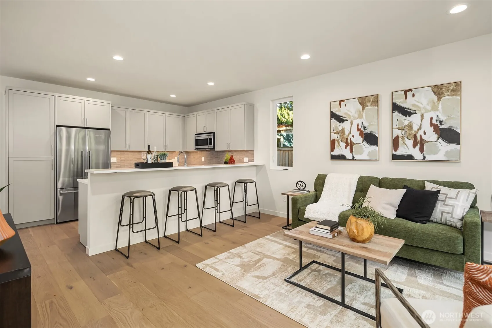 Property photo for 7064 Cleopatra Place Nw, Seattle photo 4