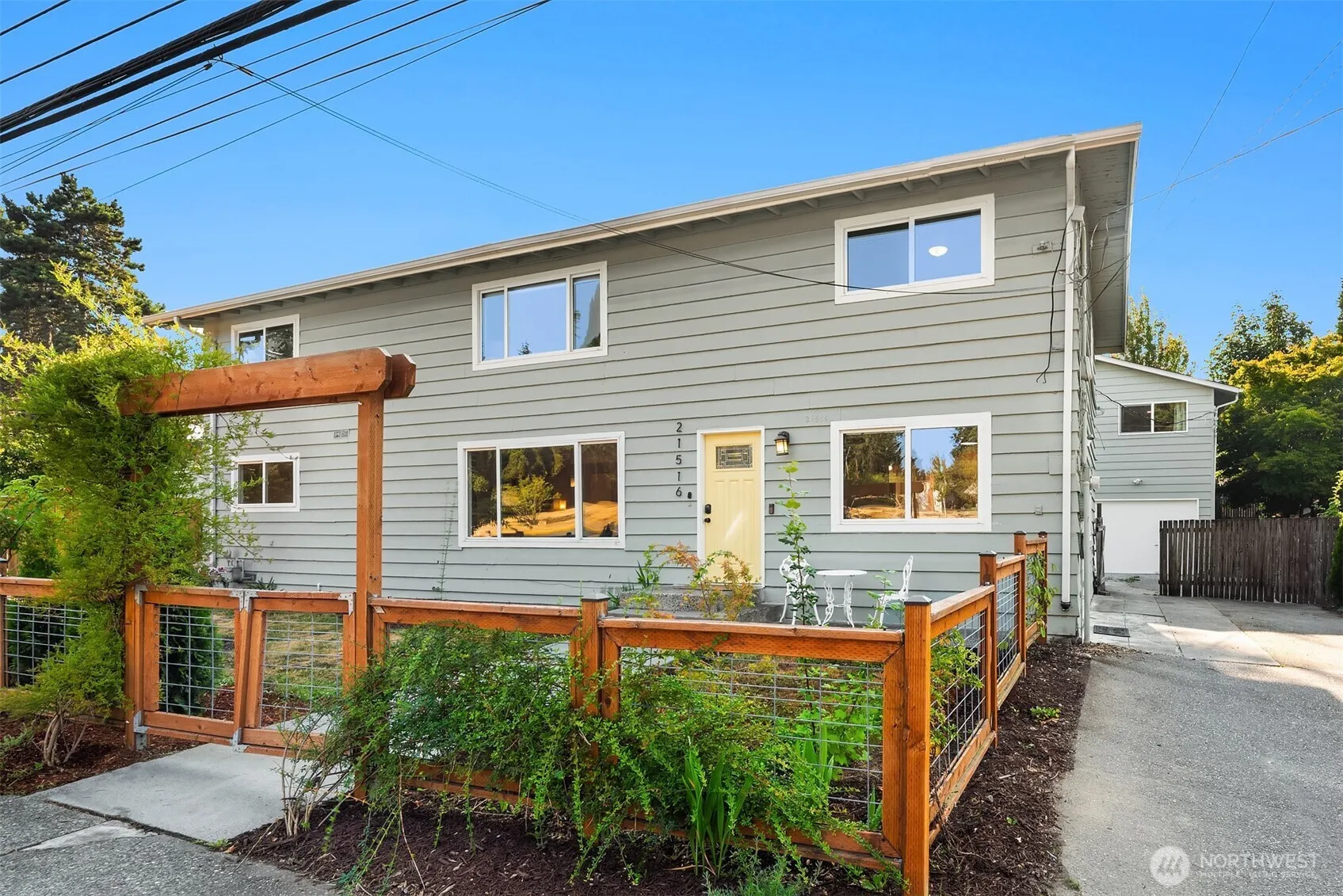 Property photo for 21516 52nd Avenue W, Mountlake Terrace