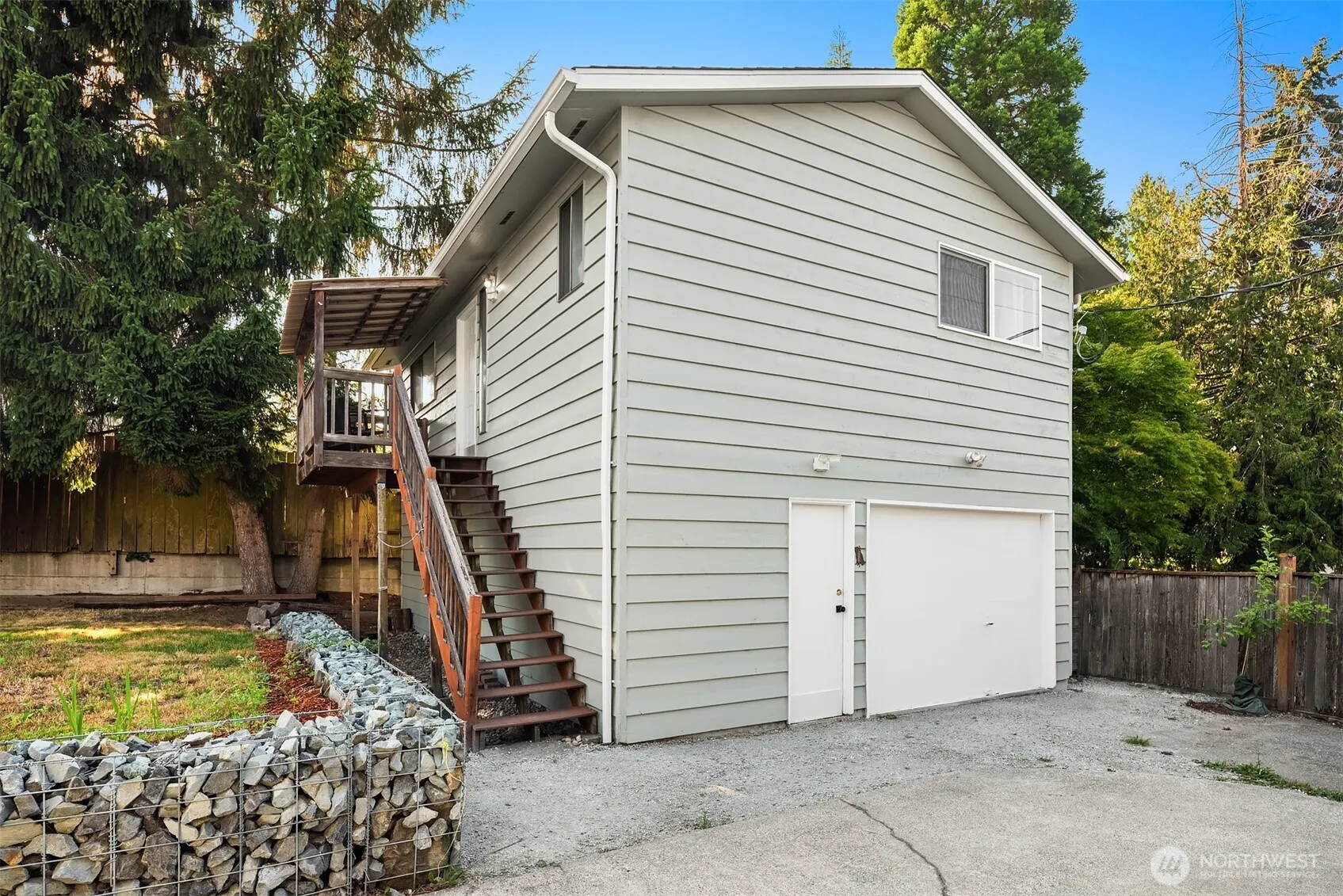Property photo for 21516 52nd Avenue W, Mountlake Terrace photo 2