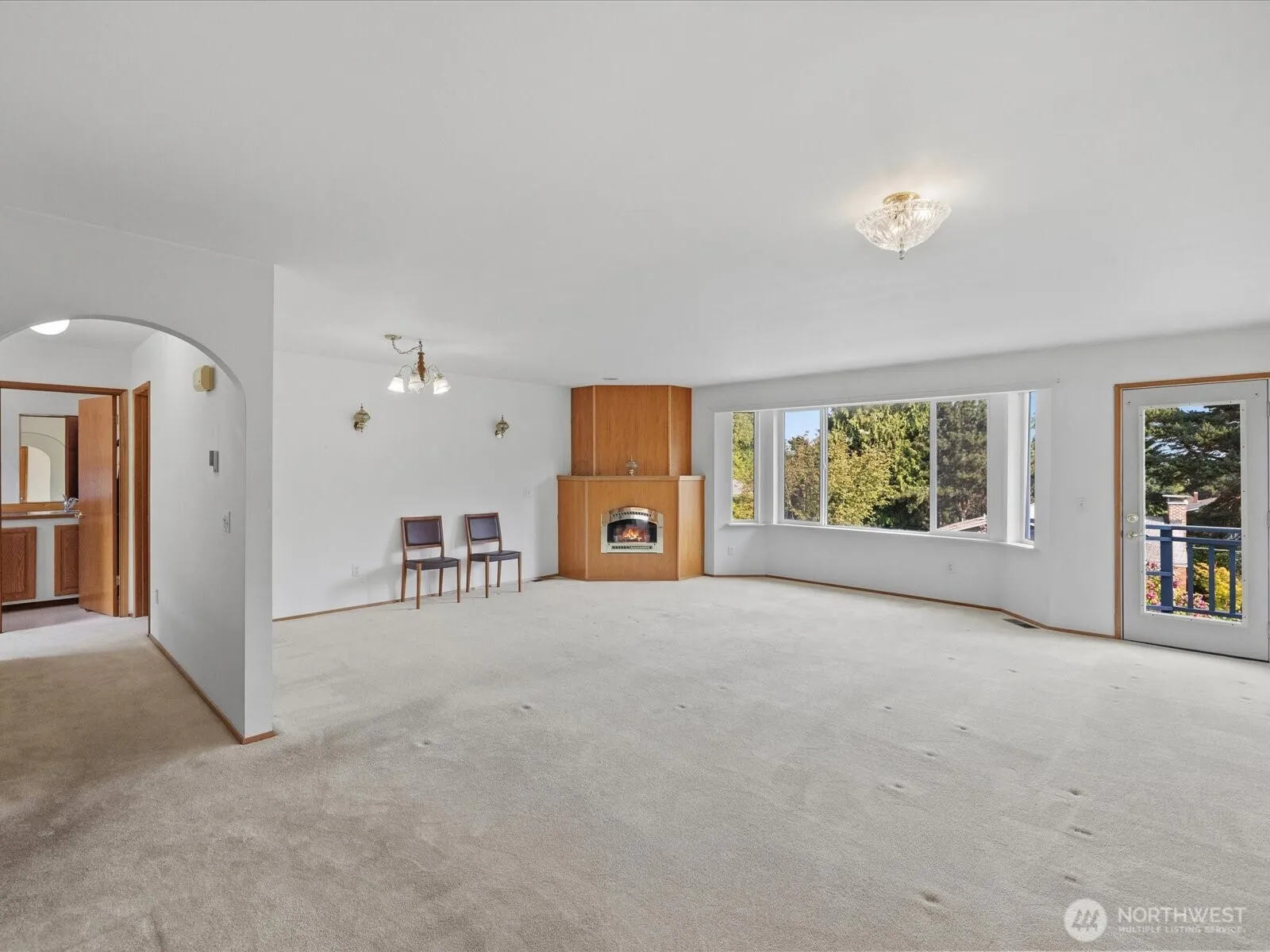 Property photo for 8809 Earl Avenue Nw, Seattle photo 4