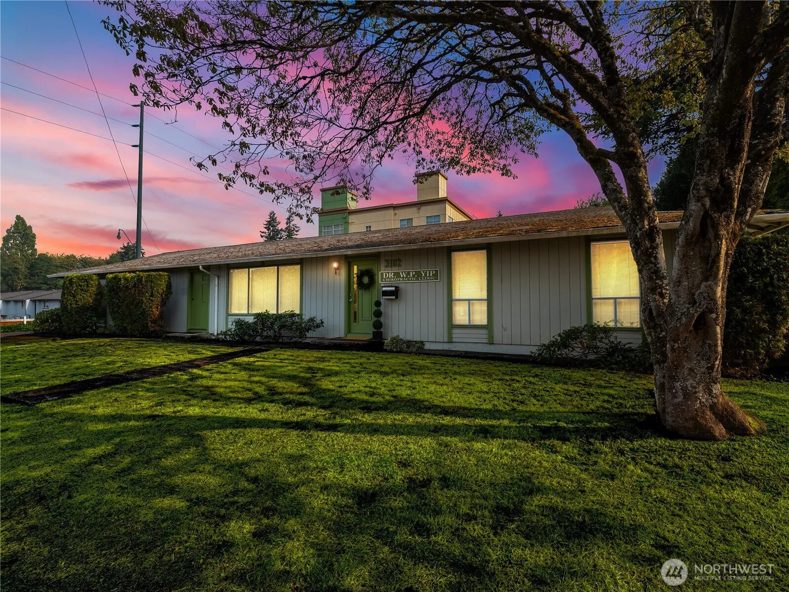 Property photo for 3102 Bridgeport Way W, University Place