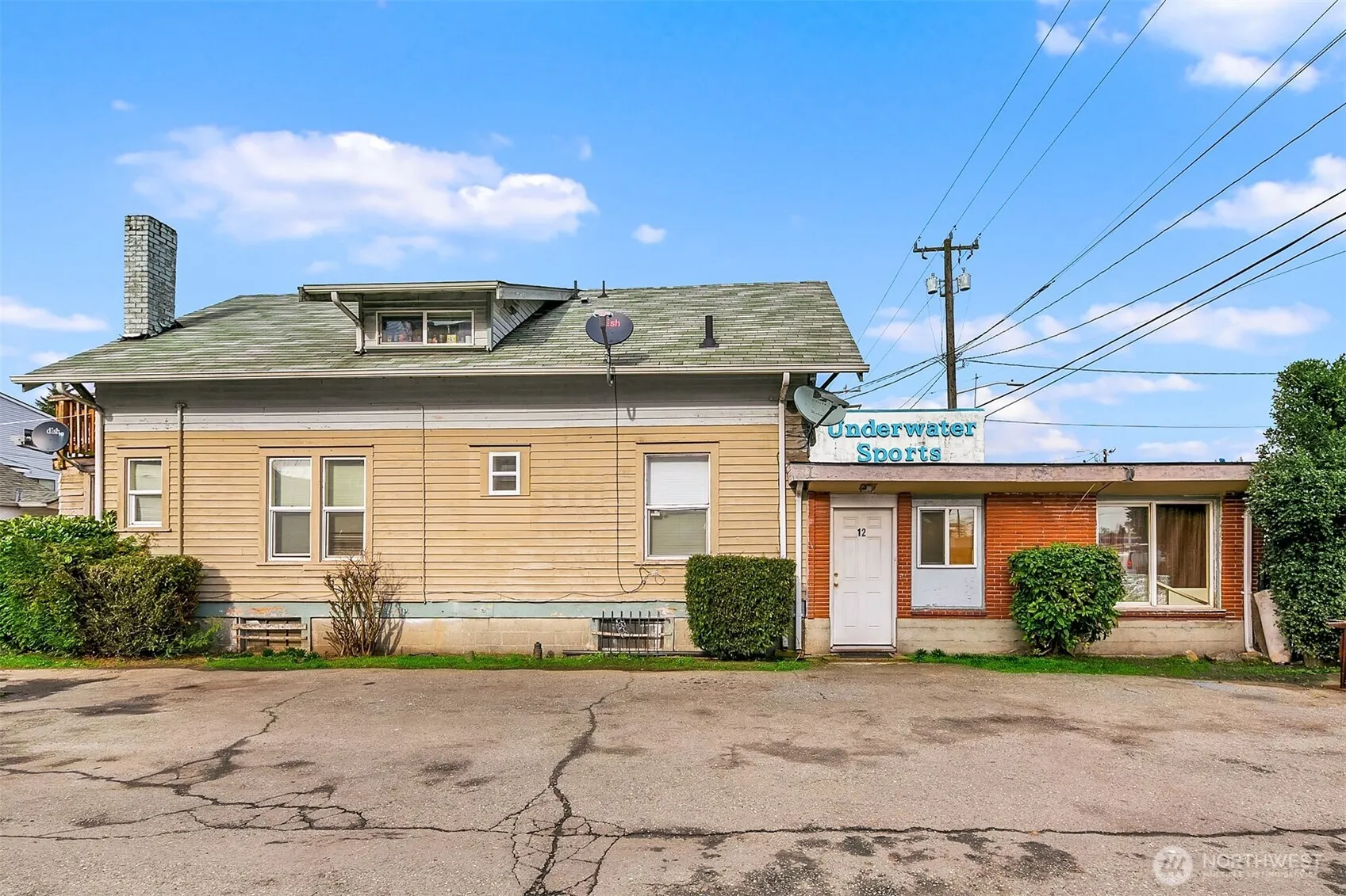 Property photo for 10531 Aurora Avenue N, Seattle photo 5
