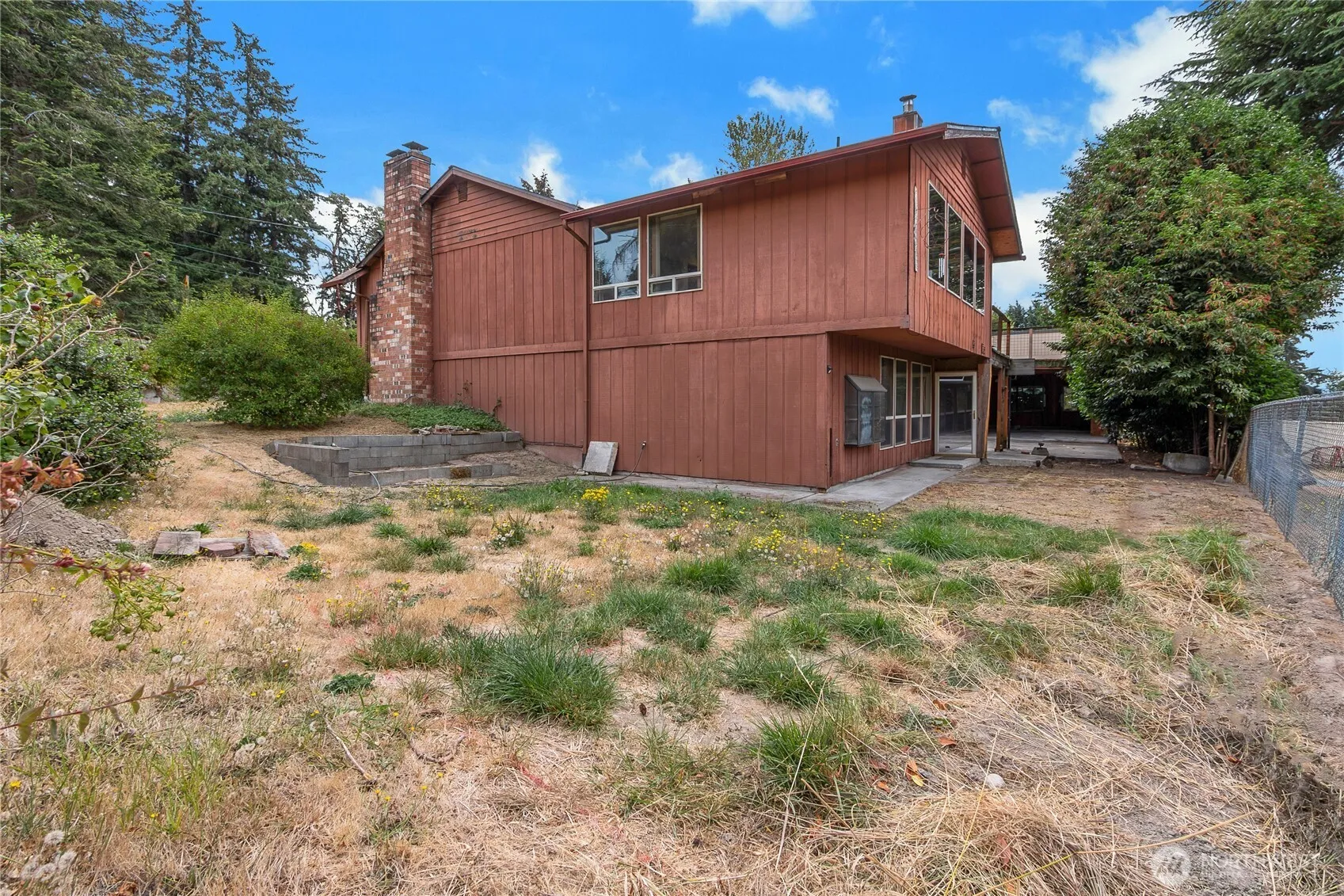 Property photo for 902 66th Avenue E, Fife photo 5