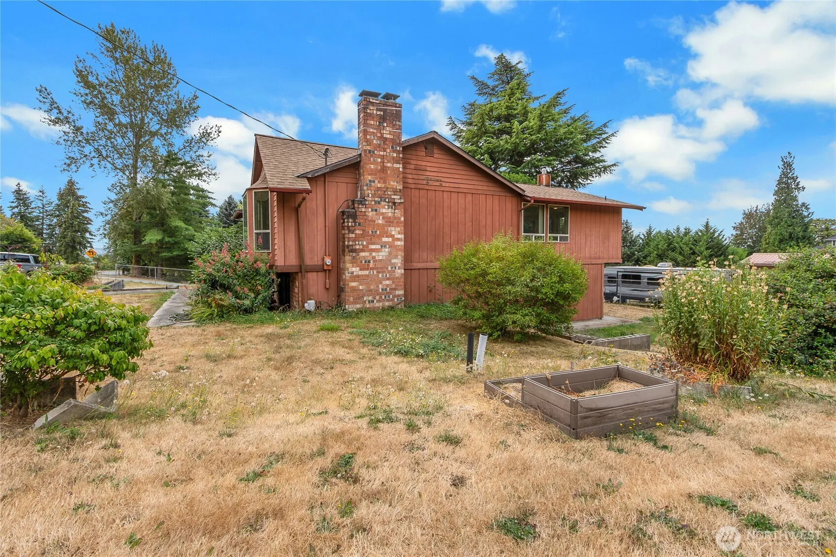 Property photo for 902 66th Avenue E, Fife photo 4