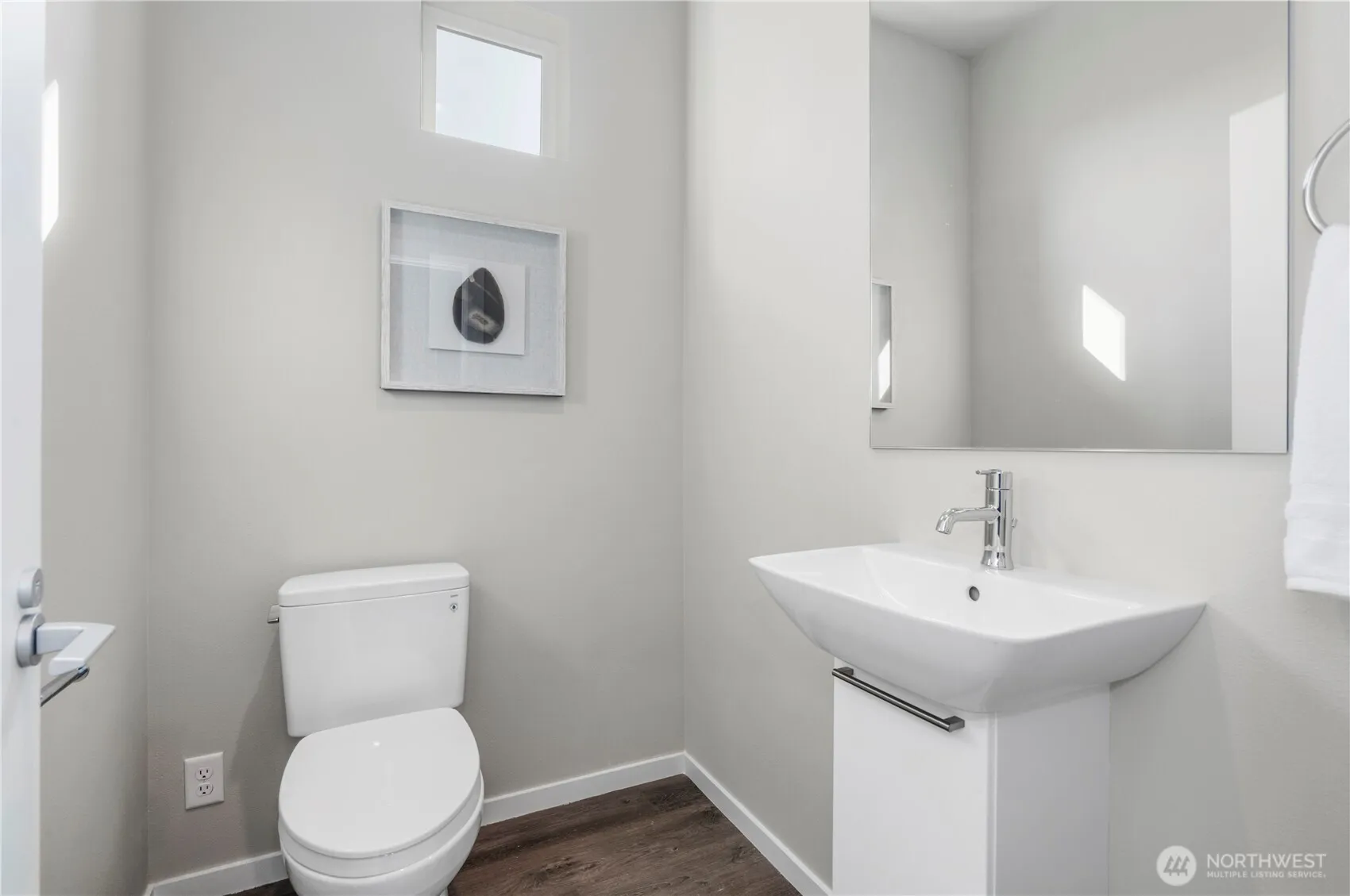 Property photo for 13870 16th Avenue E #111, Tacoma photo 4