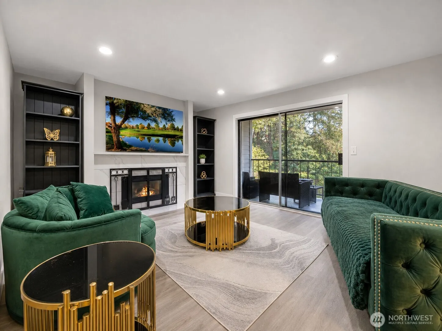 Property photo for 4727 W Lake Sammamish Parkway Se #b203, Issaquah