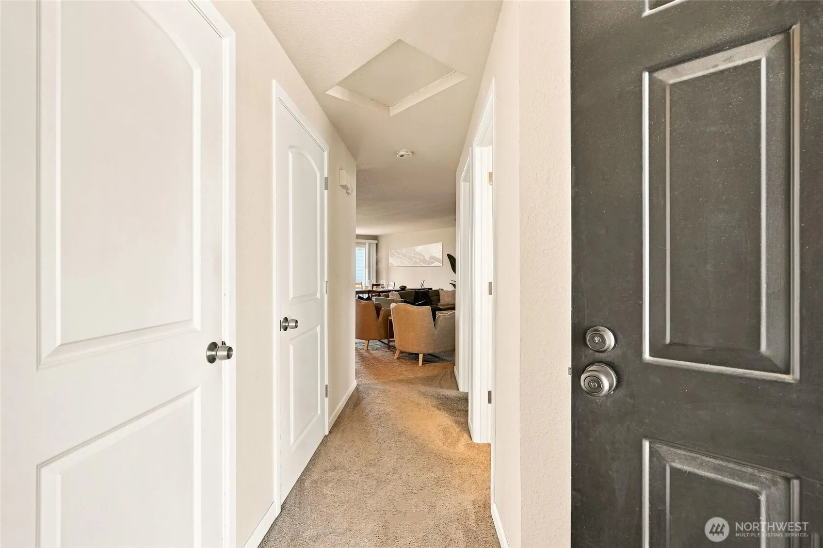 Property photo for 9815 Holly Drive #a-307, Everett photo 3
