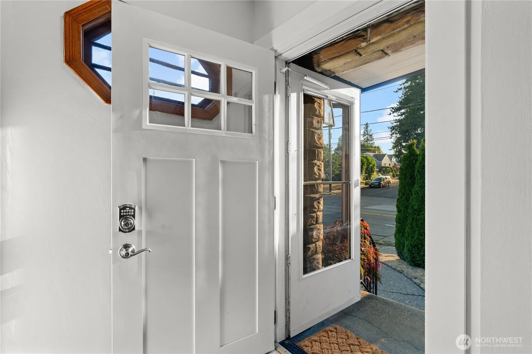Property photo for 801 N Stevens Street, Tacoma photo 2