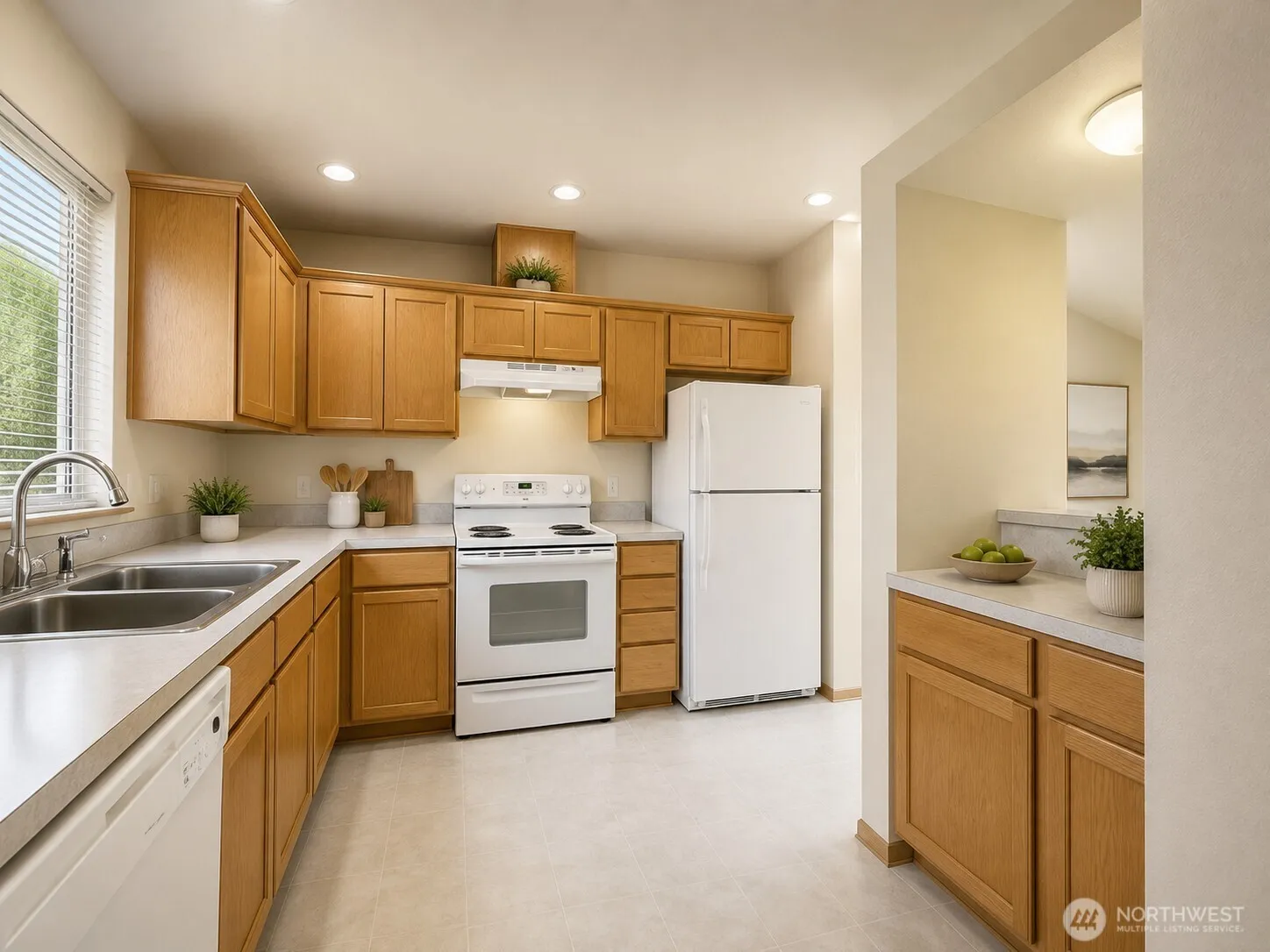 Property photo for 818 138th Street E, Tacoma photo 3