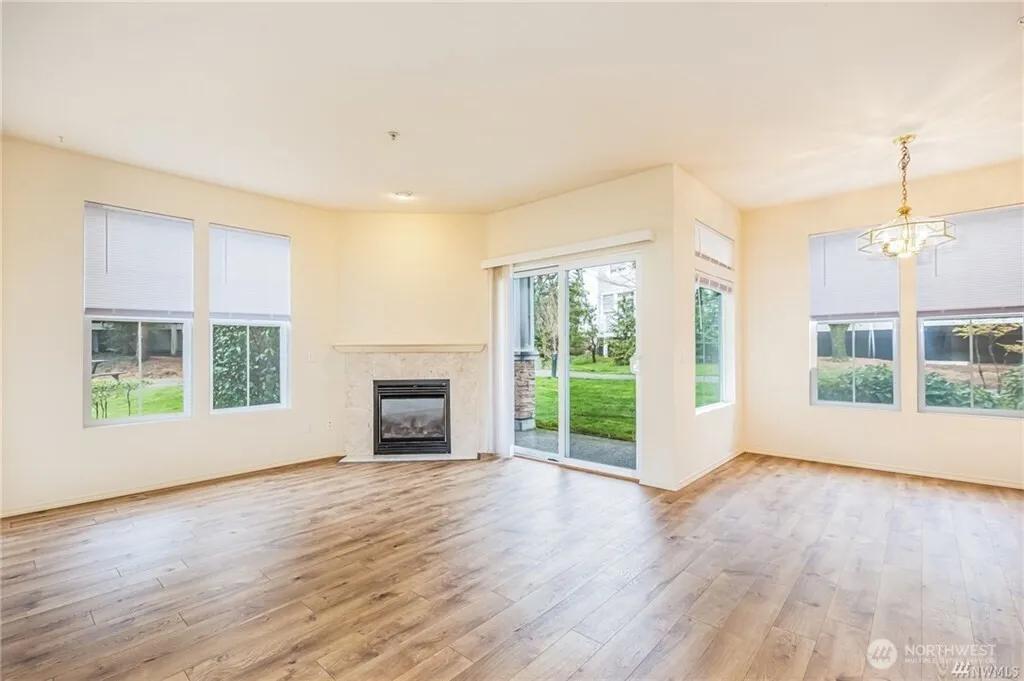 Property photo for 23790 Se Summerhill Lane, Issaquah photo 3