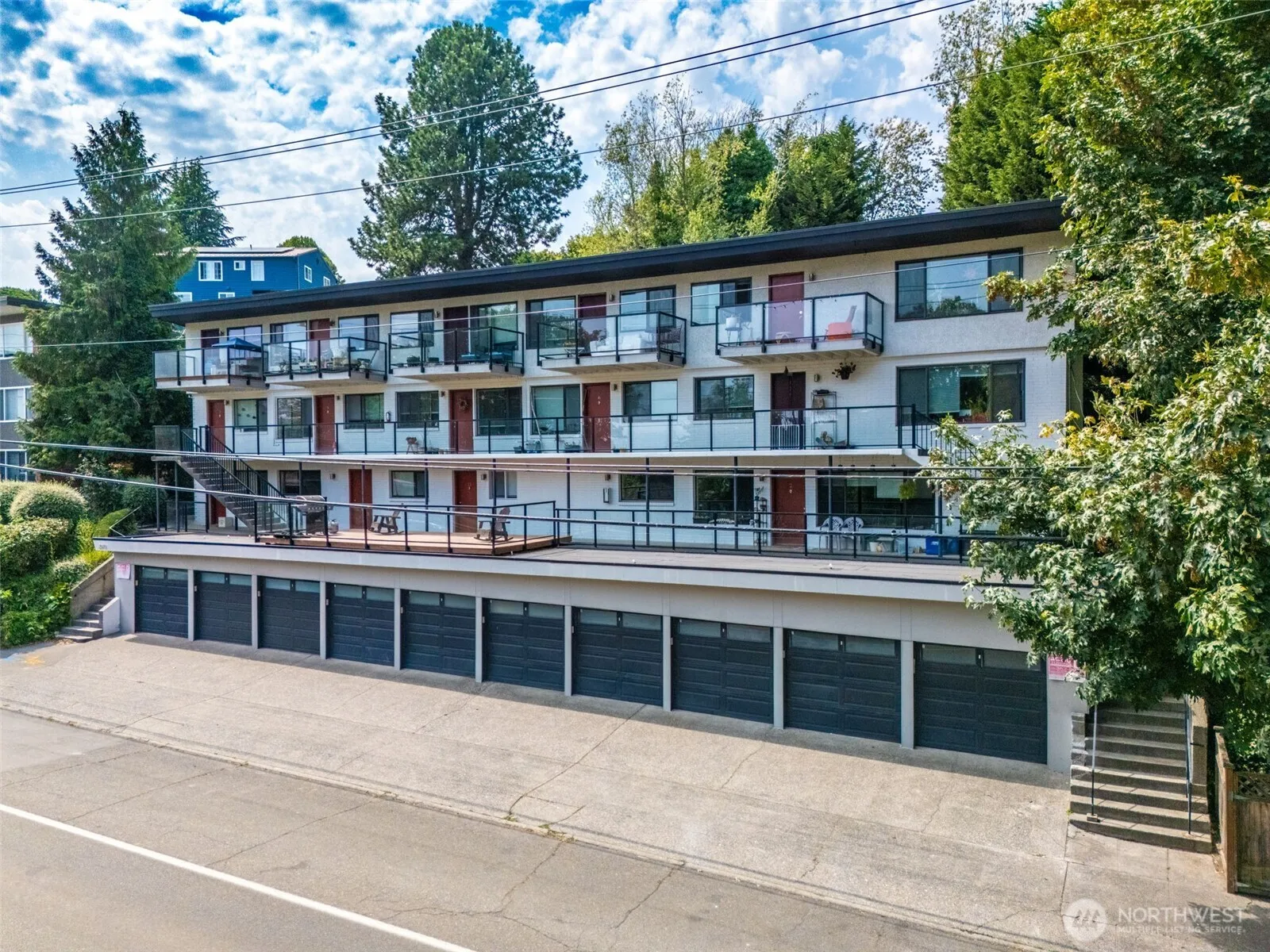 Property photo for 2515 Thorndyke Avenue W, Seattle
