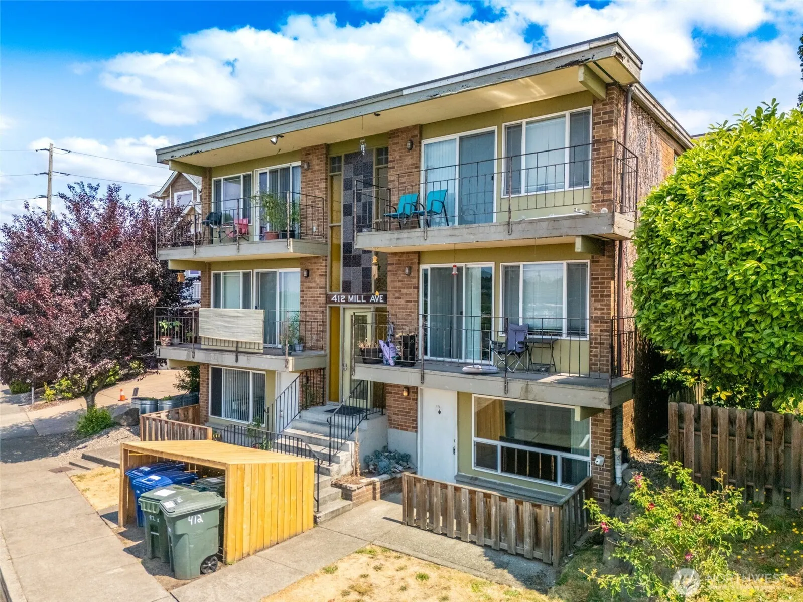 Property photo for 412 Mill Avenue S, Renton