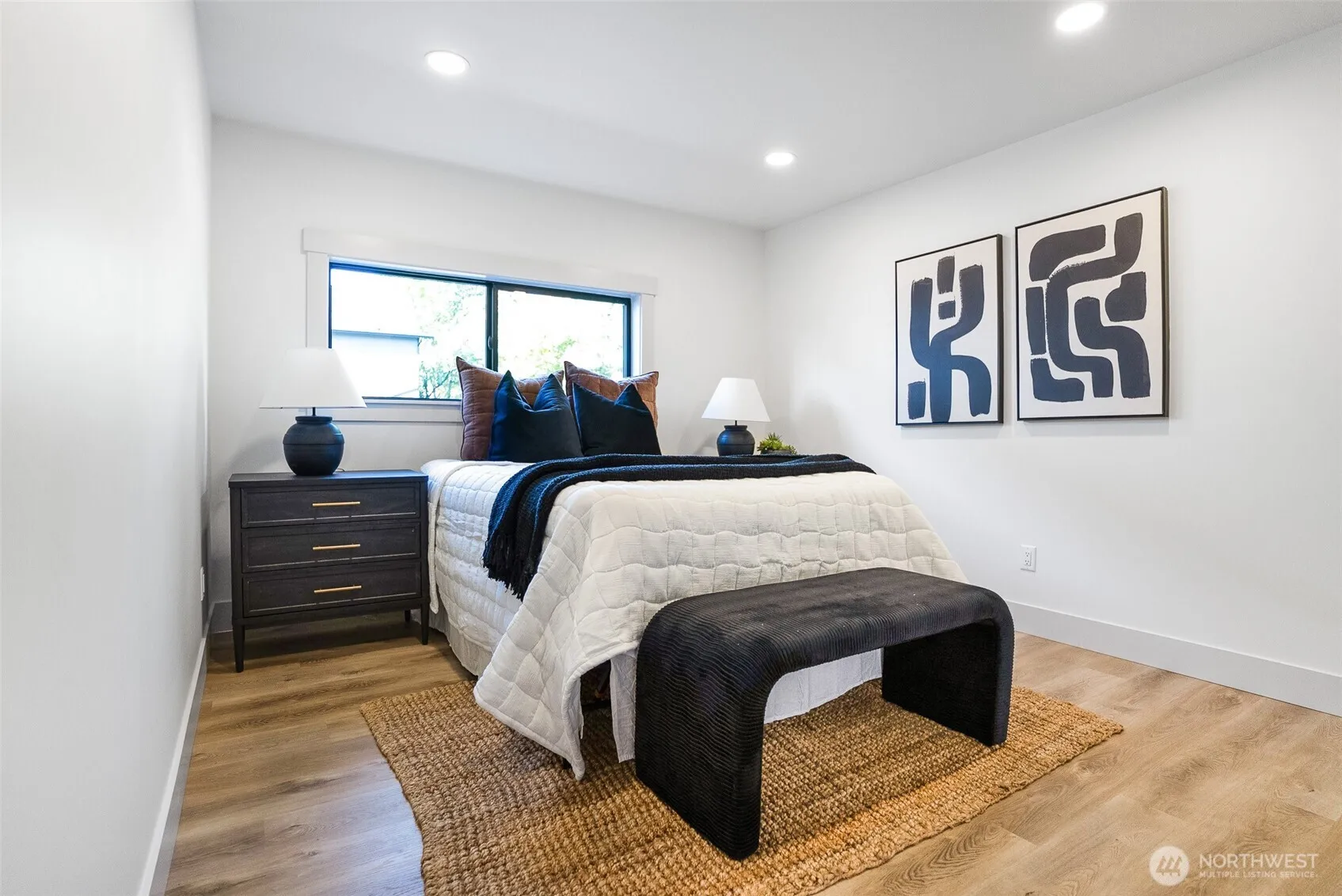 Property photo for 11647 Beacon Avenue S, Seattle photo 4