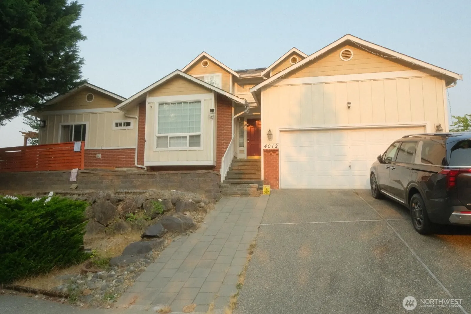 Property photo for 4012 122nd Avenue Se, Bellevue