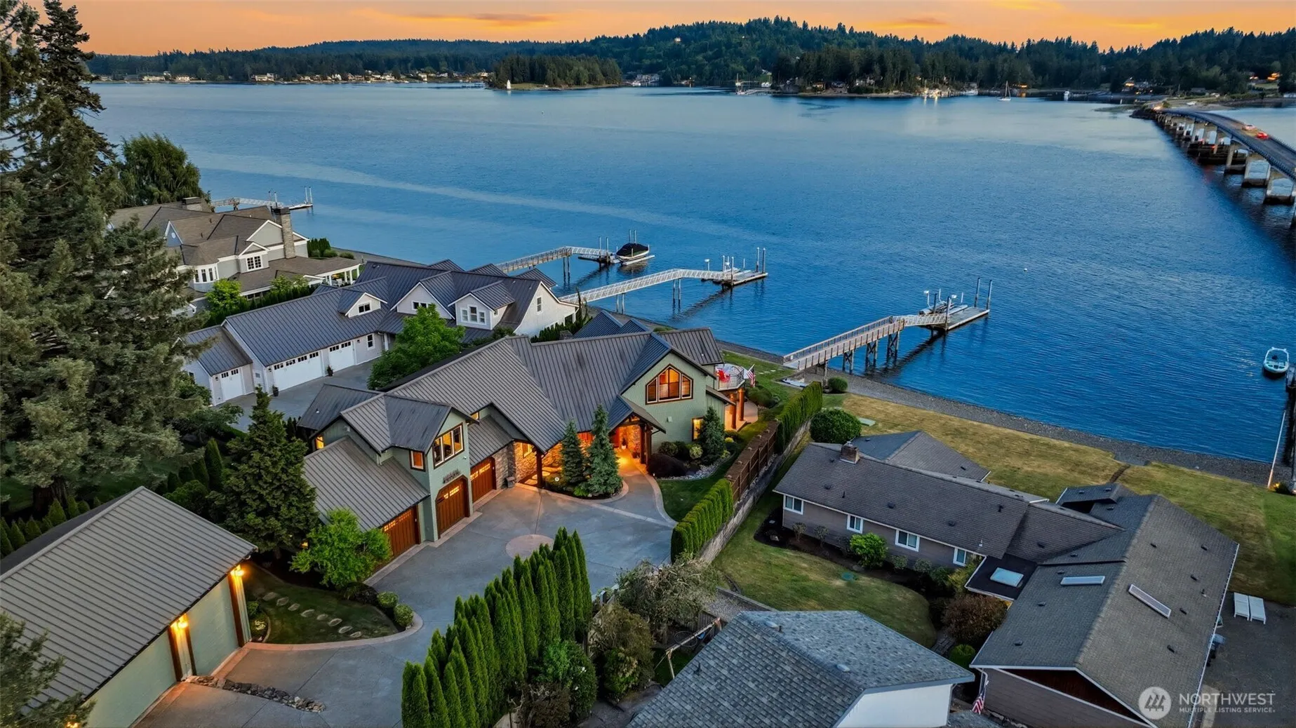 Property photo for 8014 Warren Drive Nw, Gig Harbor photo 3