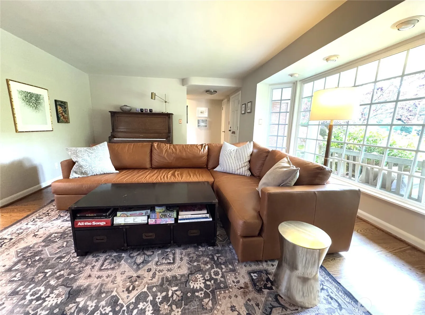 Property photo for 2256 Viewmont Way W, Seattle photo 3