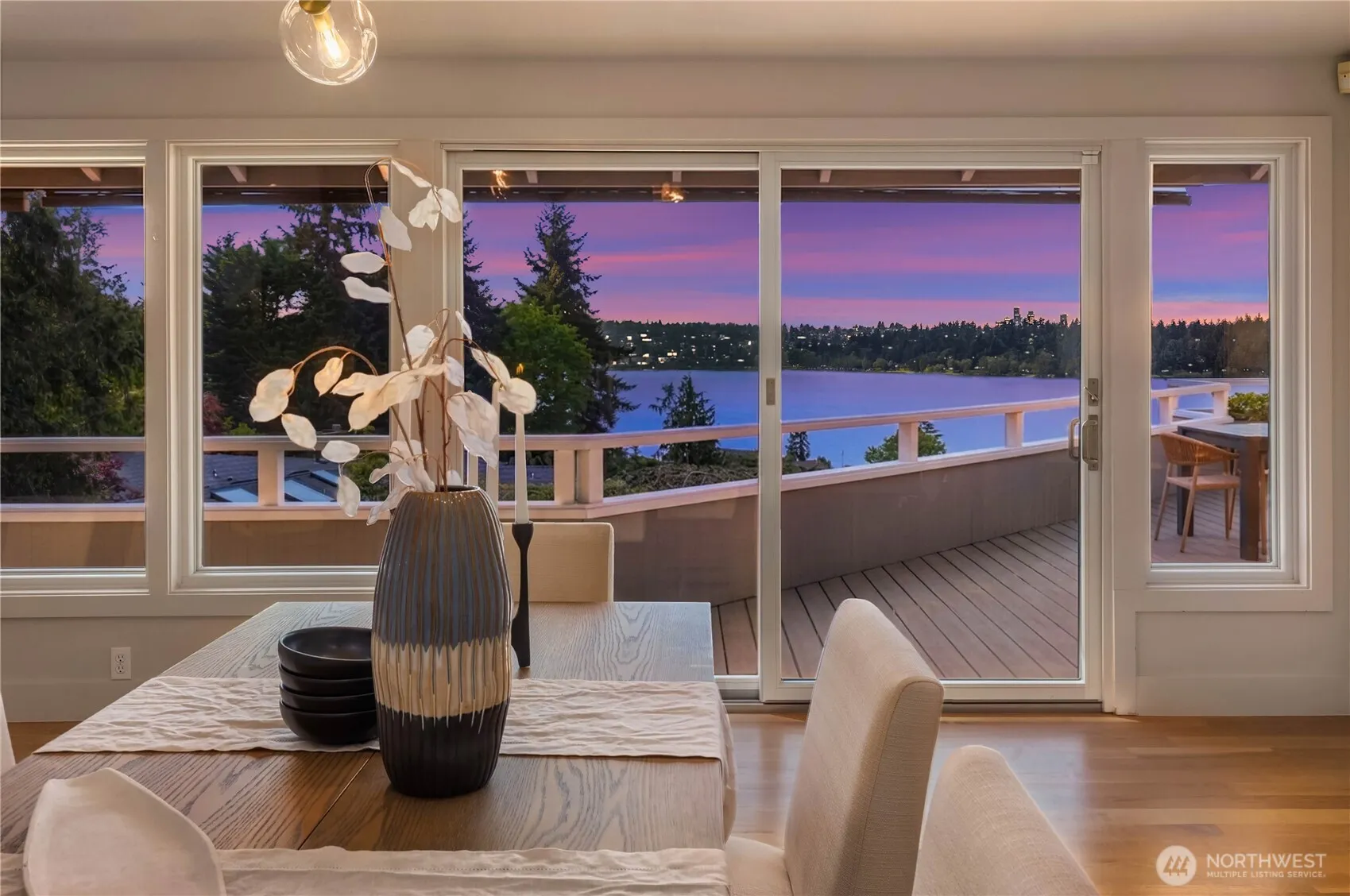 Property photo for 7580 Se 71st Street, Mercer Island photo 4