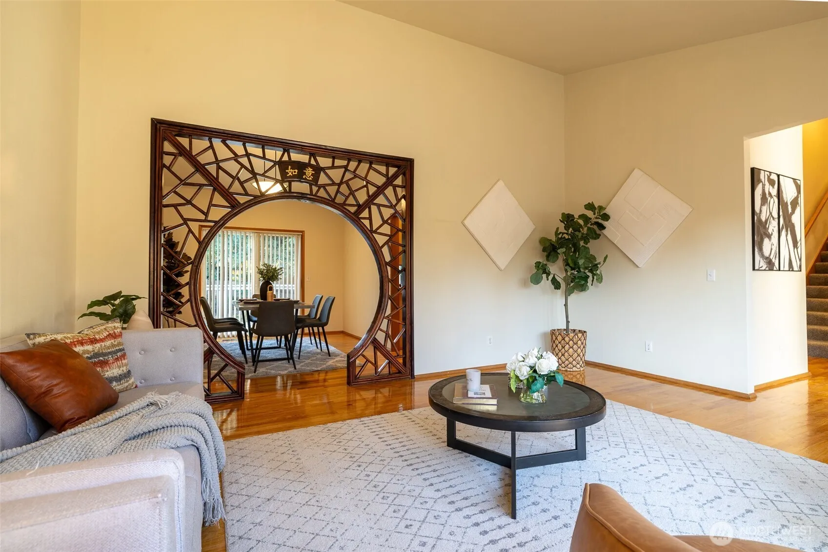 Property photo for 5018 Ryan Way, Seattle photo 5
