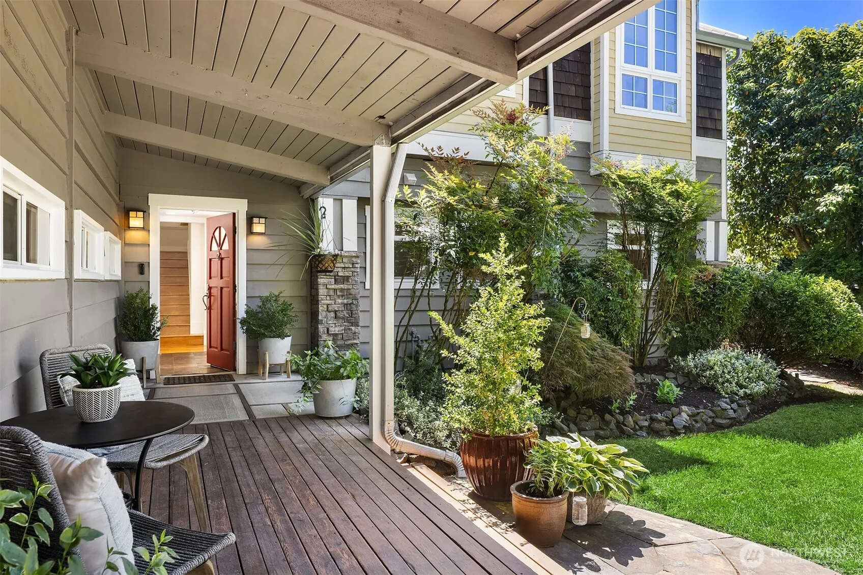 Property photo for 11059 Se 31st Street, Bellevue photo 2