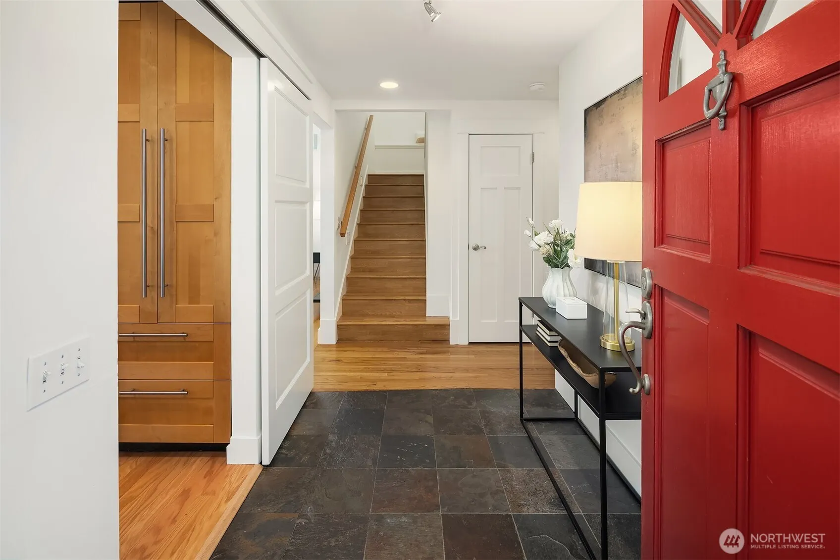 Property photo for 11059 Se 31st Street, Bellevue photo 4