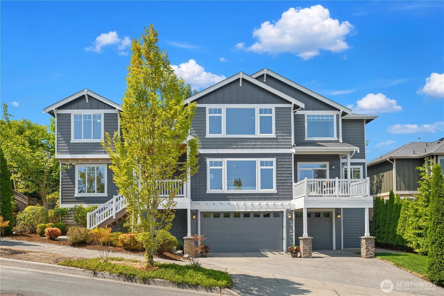 Property photo for 14517 Ne 99th Avenue, Bothell
