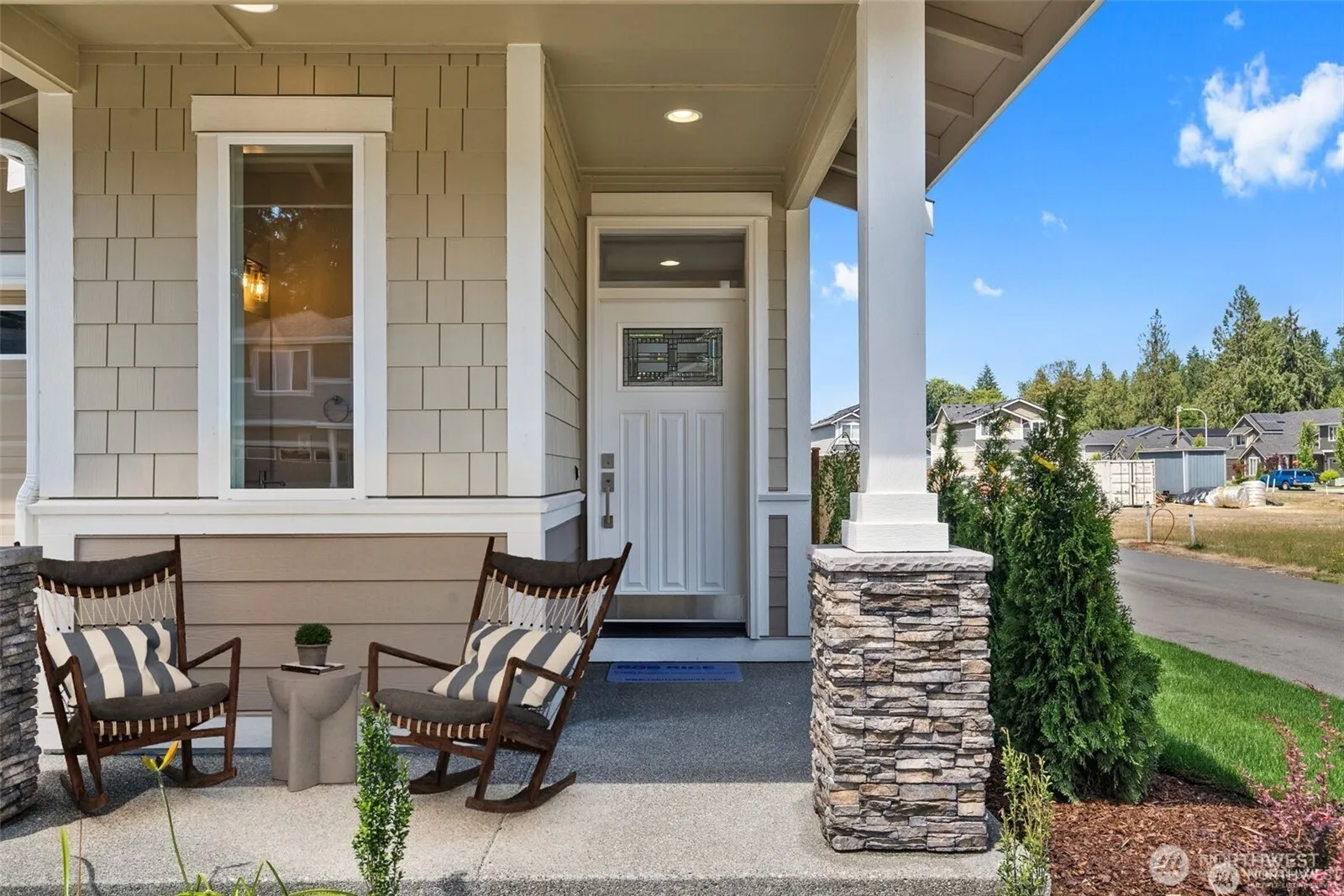 Property photo for 7335 Mirasett Street Sw, Tumwater photo 2