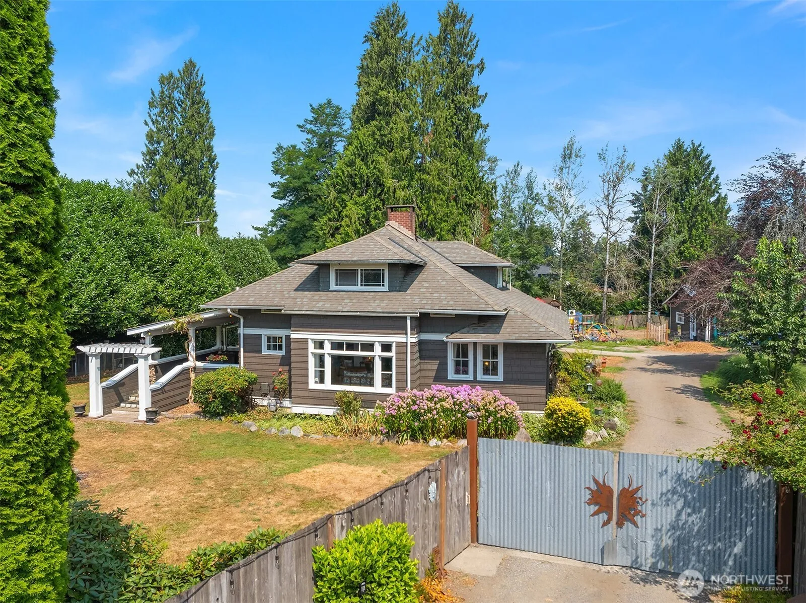 Property photo for 32110 Ne 55th Street, Carnation