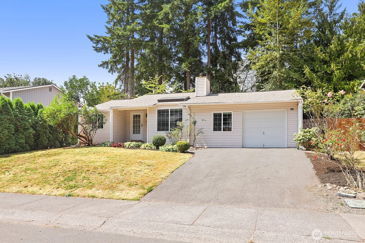 Property photo for 18108 19th Drive Se, Bothell photo 2