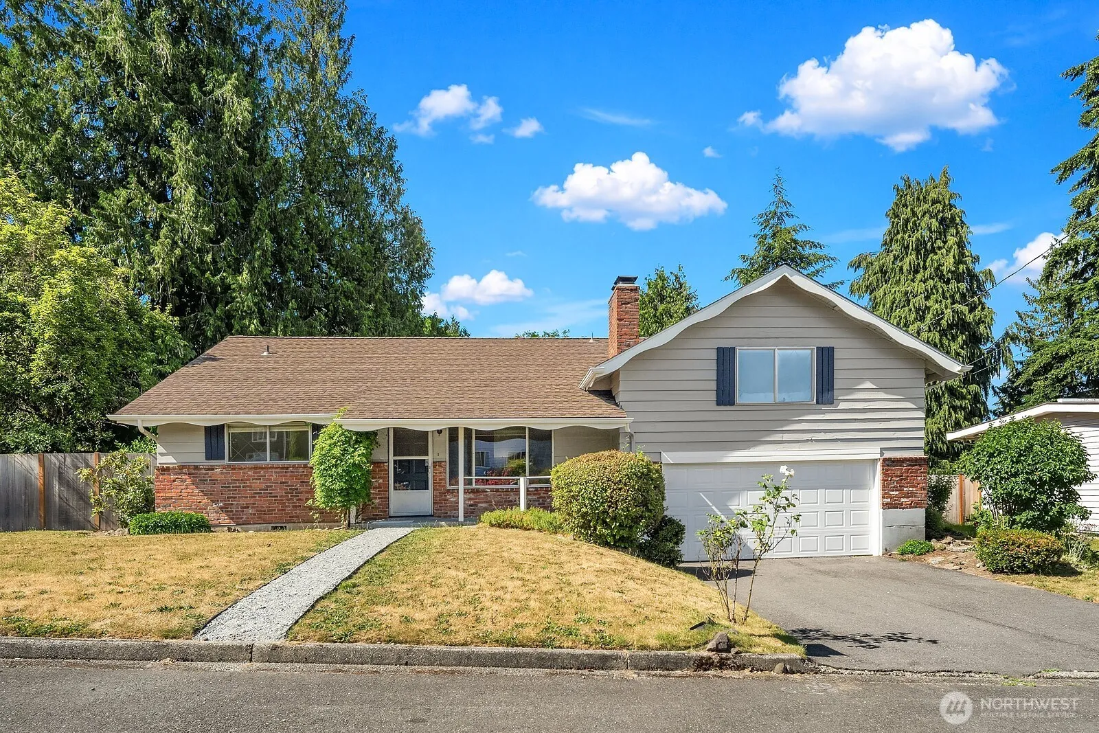 Property photo for 4504 S 163rd Place, Tukwila photo 2