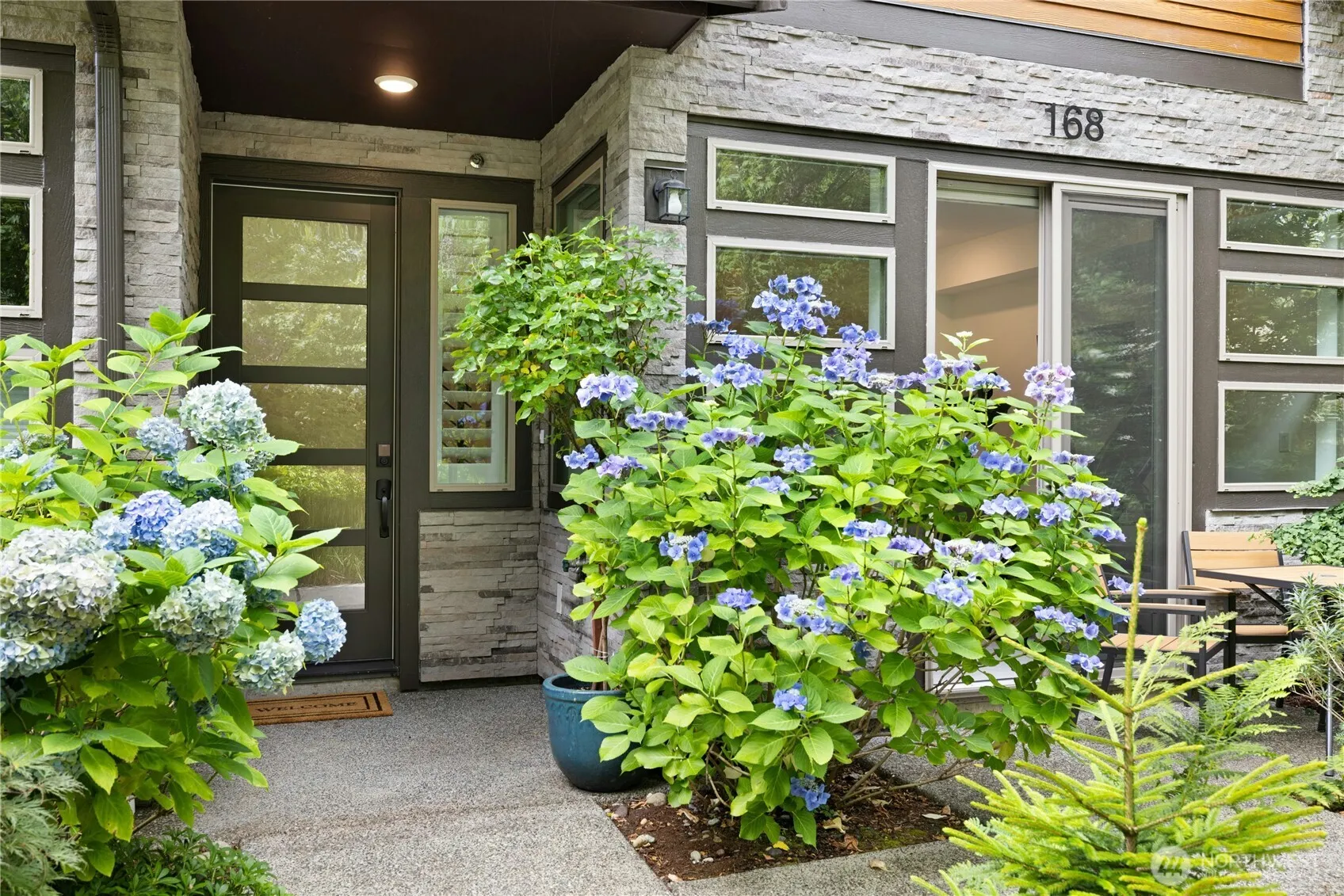 Property photo for 168 Whispering Lane Nw, Bainbridge Island photo 3