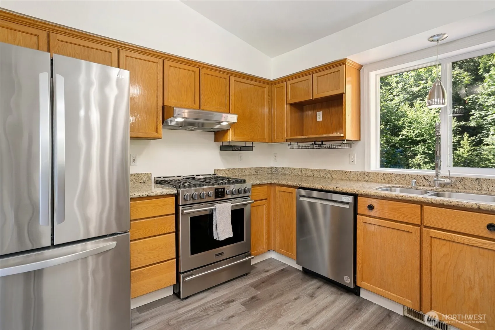 Property photo for 9915 Marine Drive, Tulalip photo 3