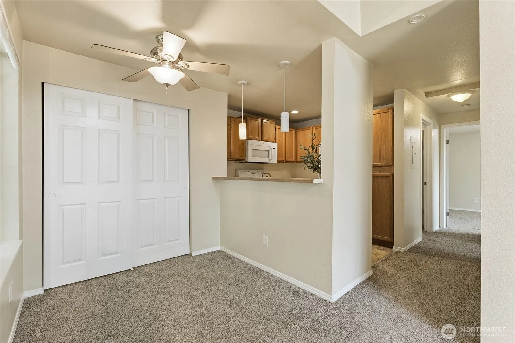 Property photo for 22700 30th Avenue S #a306, Des Moines photo 5