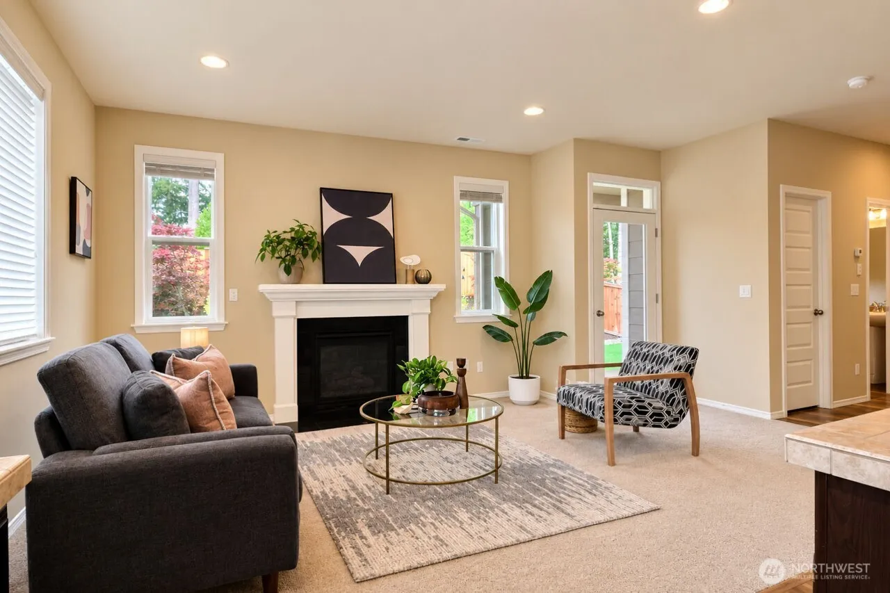 Property photo for 11244 Borgen Loop, Gig Harbor photo 3