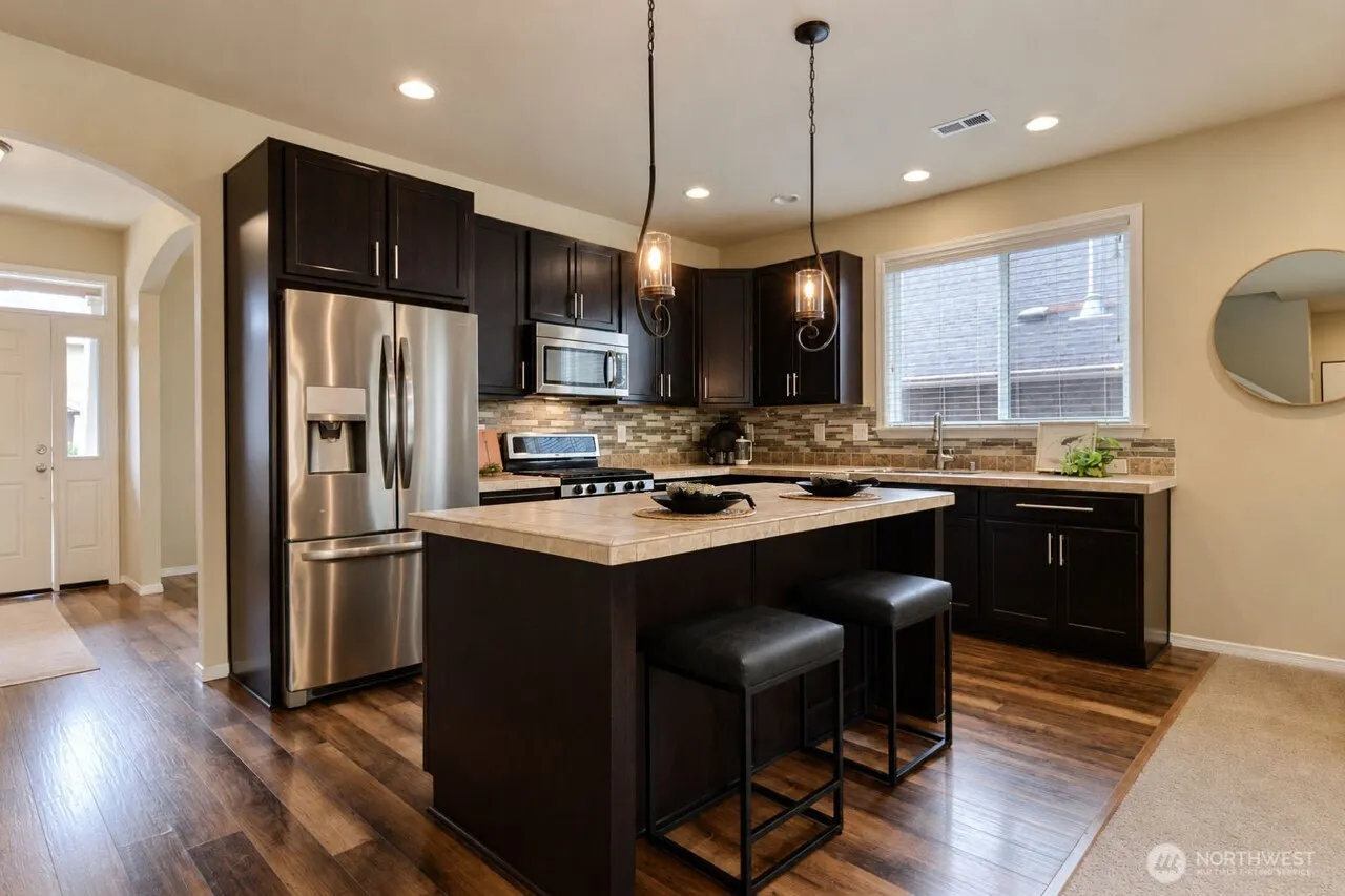 Property photo for 11244 Borgen Loop, Gig Harbor photo 5