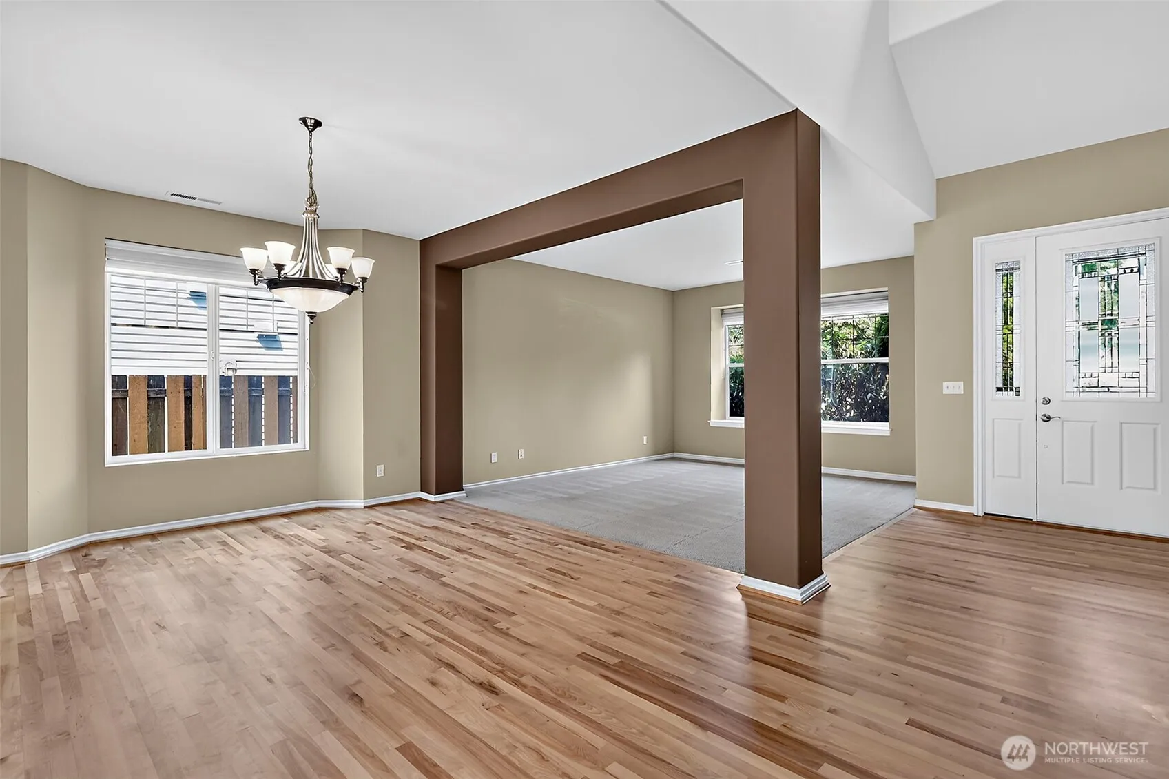 Property photo for 6733 Montevista Drive Se, Auburn photo 5