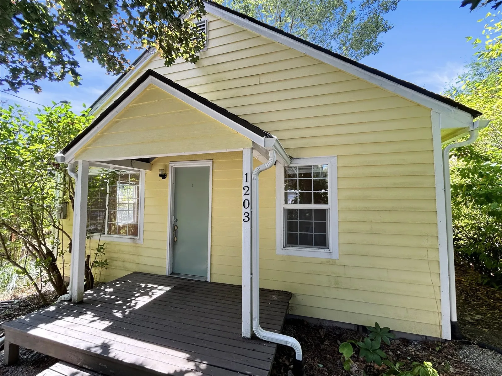 Property photo for 1203 Central Street Ne, Olympia photo 2