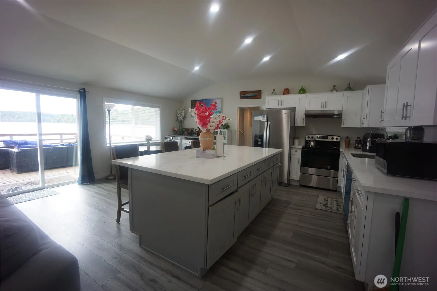 Property photo for 840 E Sunset, Shelton photo 5