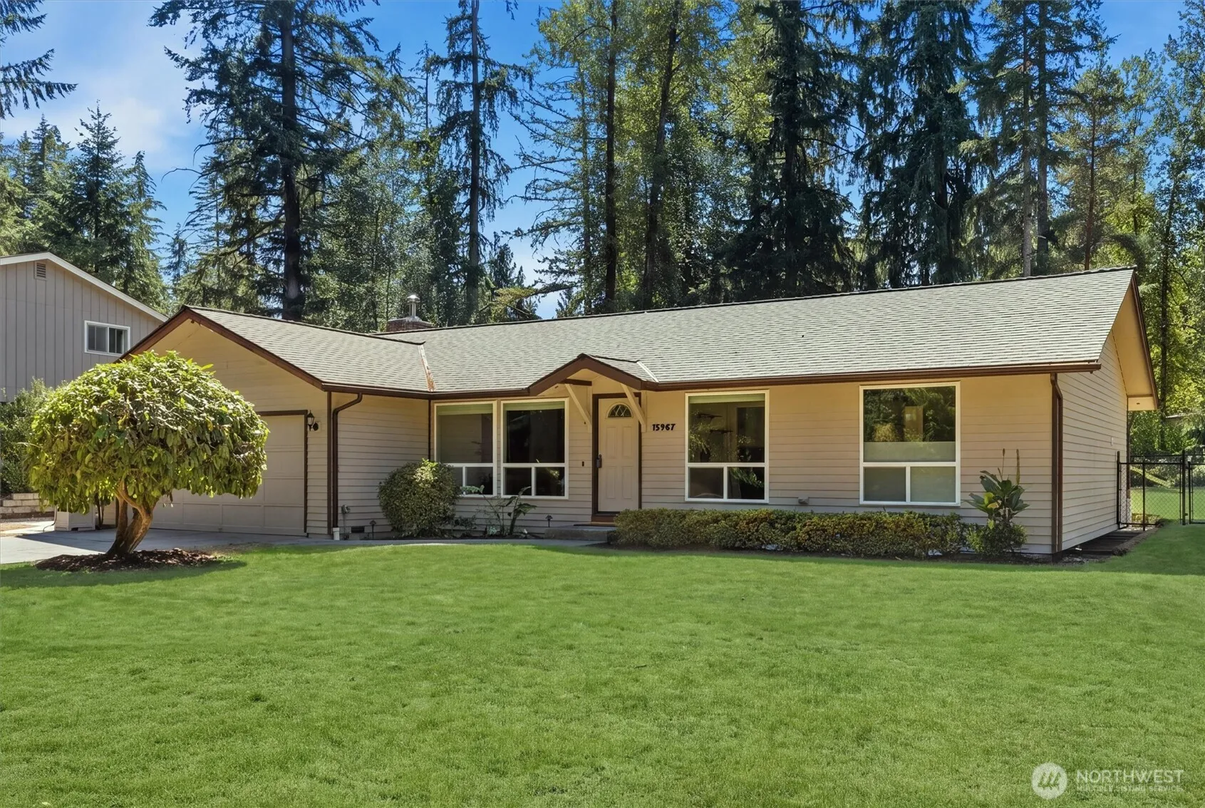 Property photo for 15967 186th Avenue Ne, Woodinville photo 2