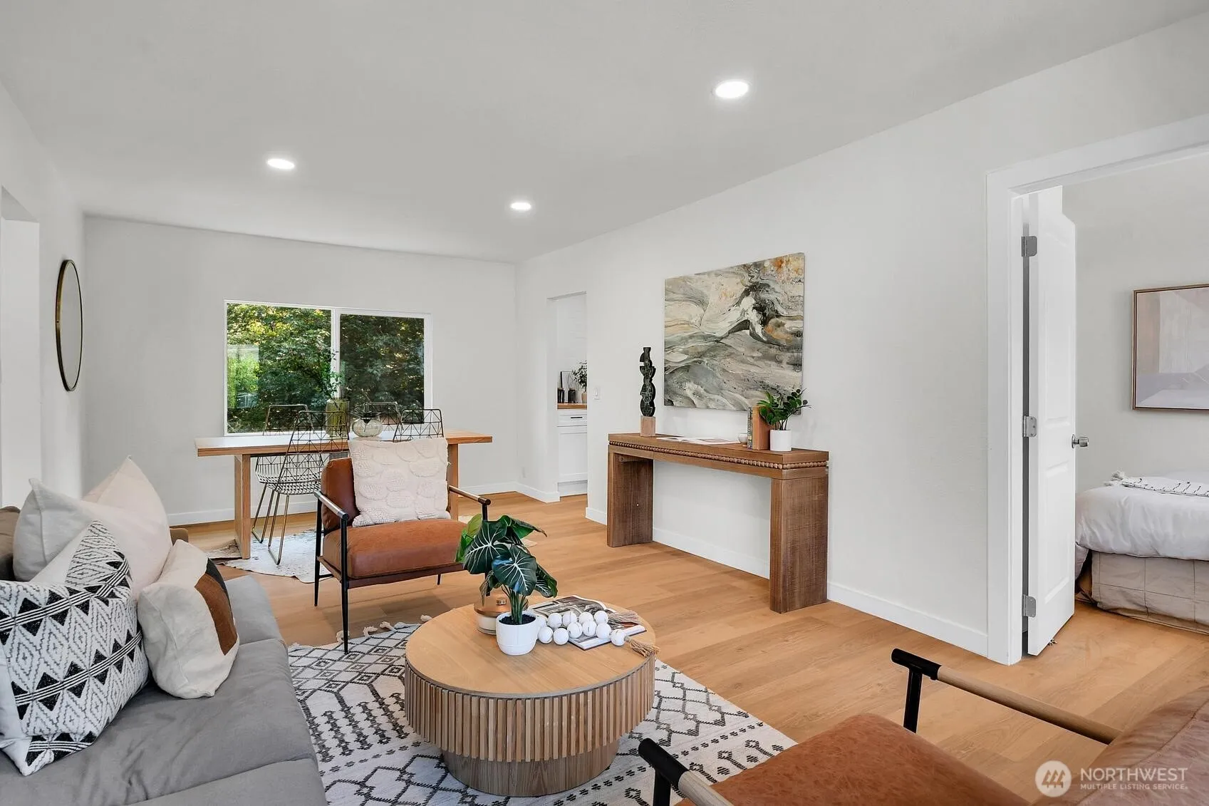 Property photo for 305 Nw 7th Street, Renton photo 5