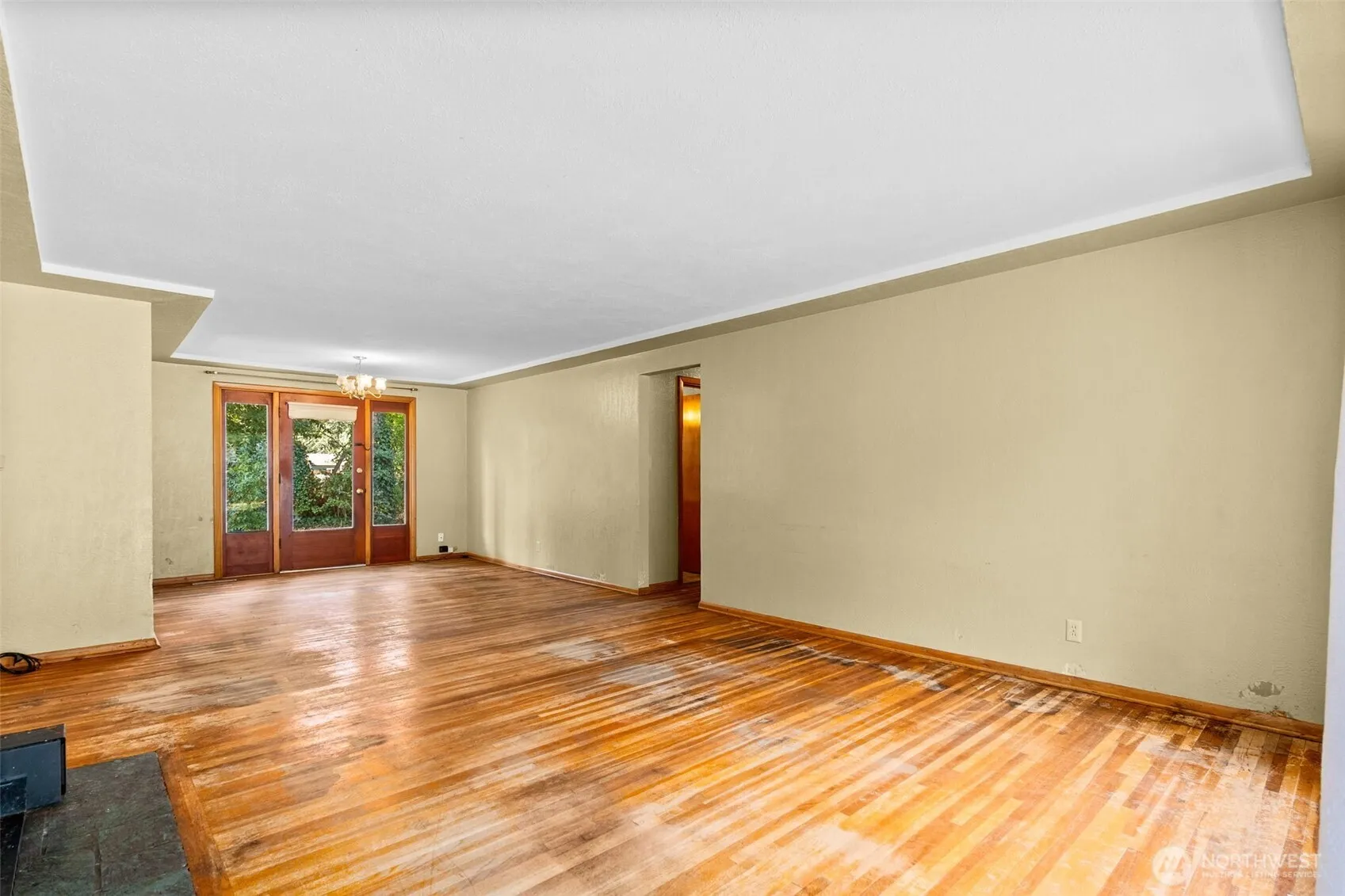 Property photo for 8212 South Sw, Lakewood photo 4