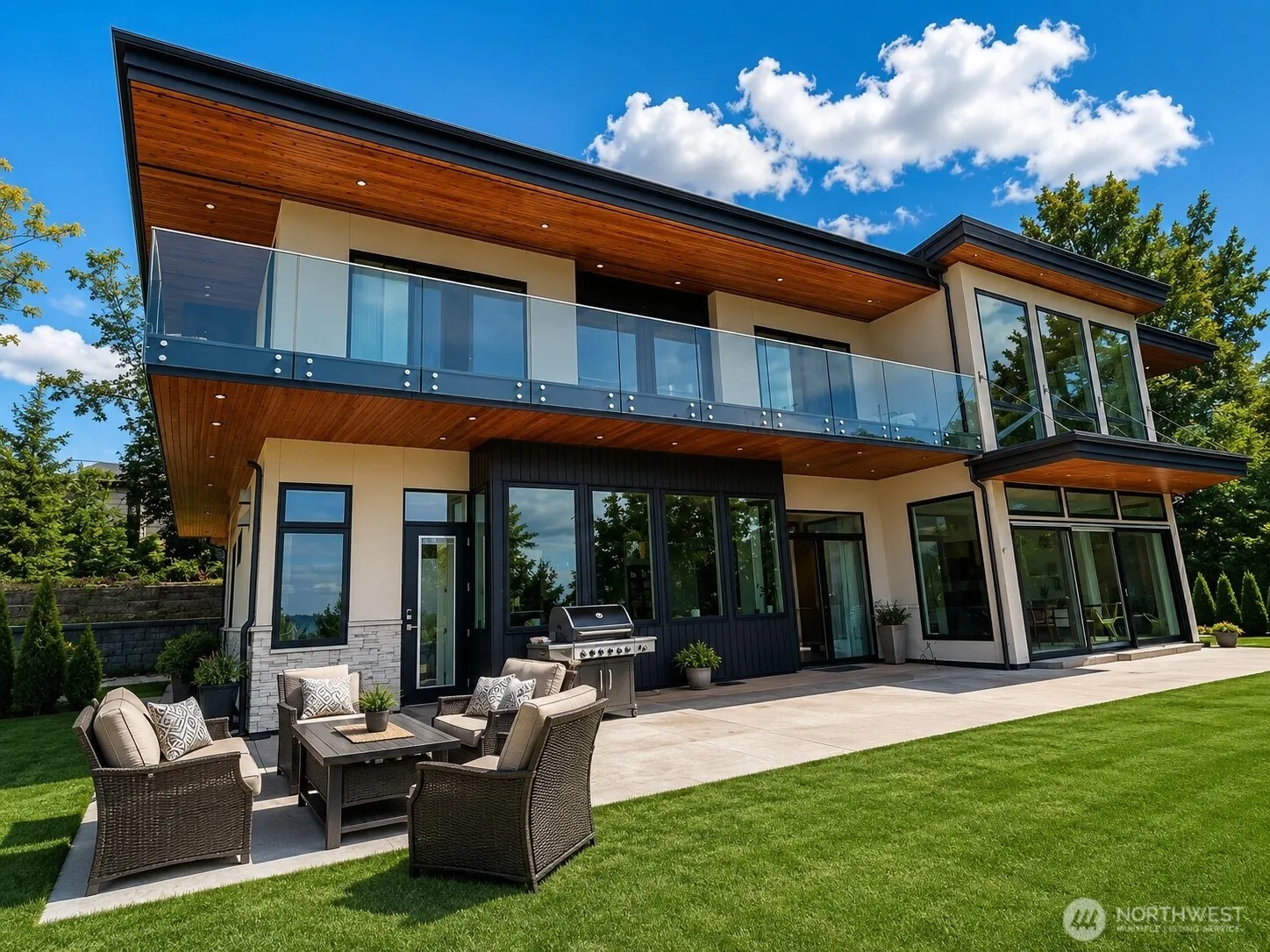 Property photo for 505 Majestic View Court, Mukilteo photo 4