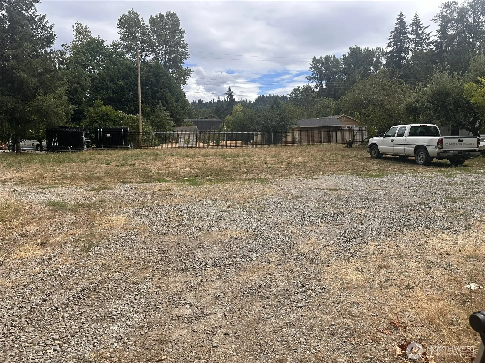 Property photo for 15406 Se Jones Road, Renton photo 2