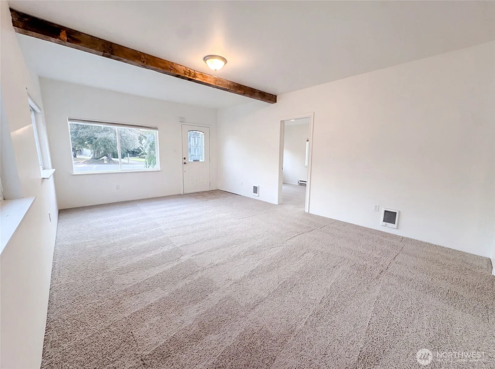 Property photo for 7507 Lower Ridge Road, Everett photo 3