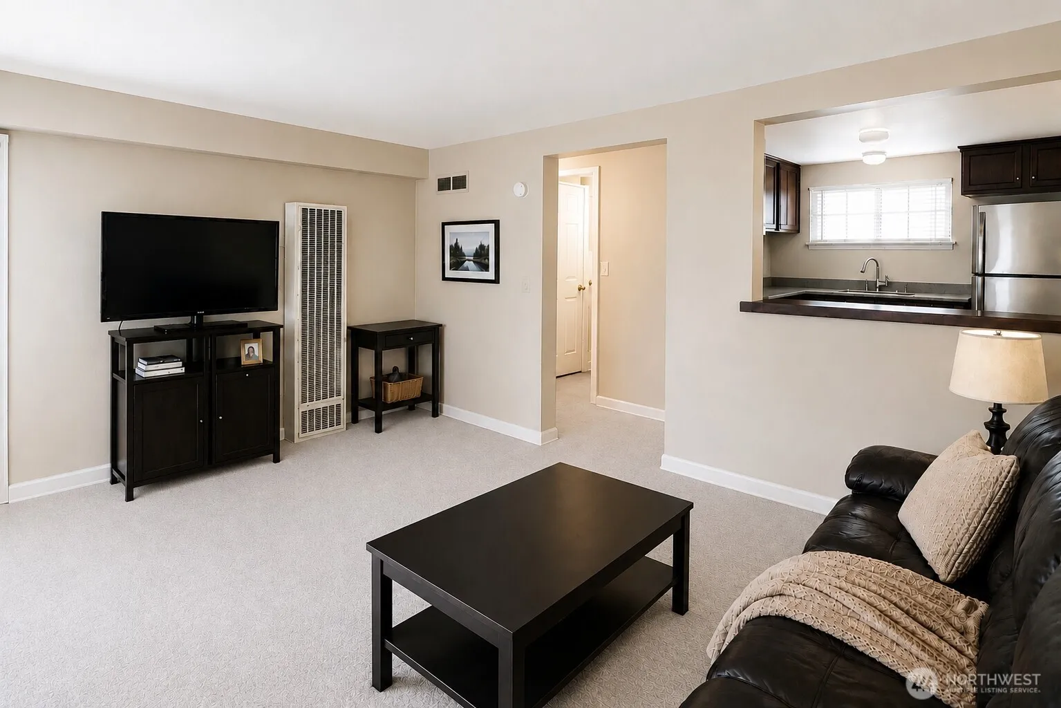 Property photo for 701 S Kenyon Street, Seattle photo 4