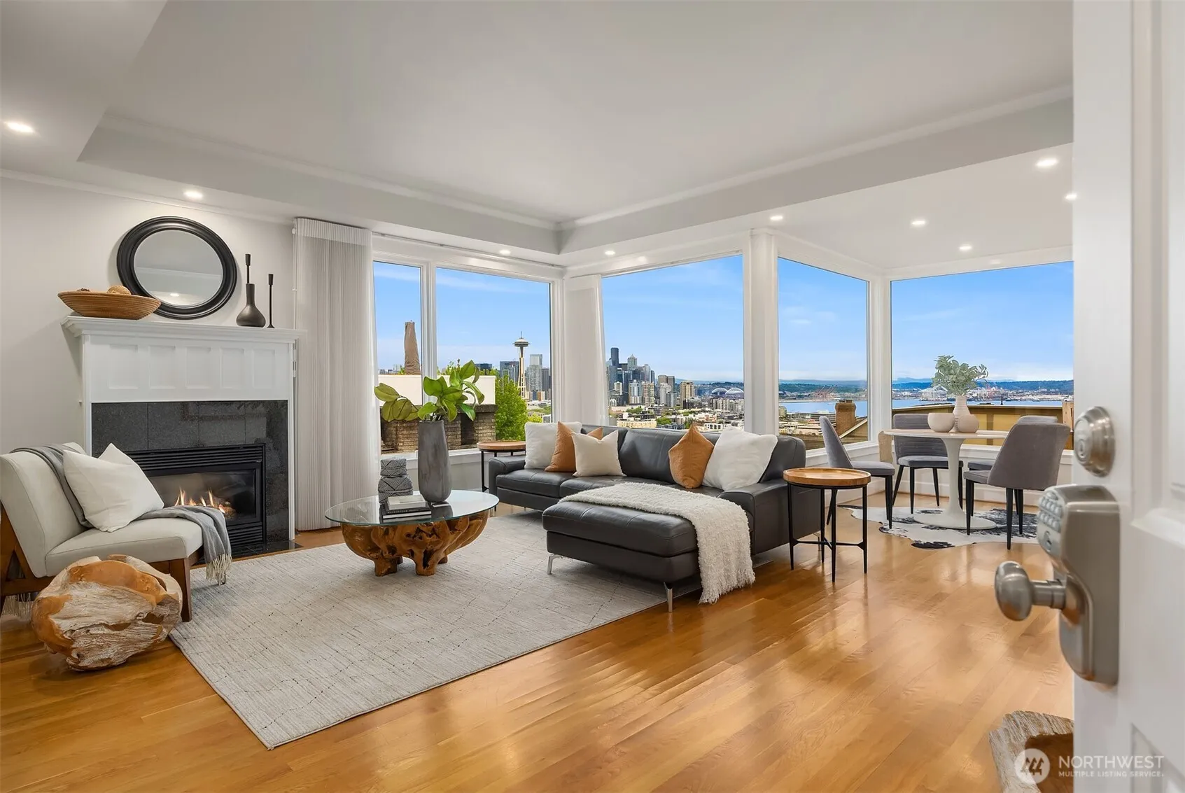 Property photo for 525 W Prospect Street #a, Seattle