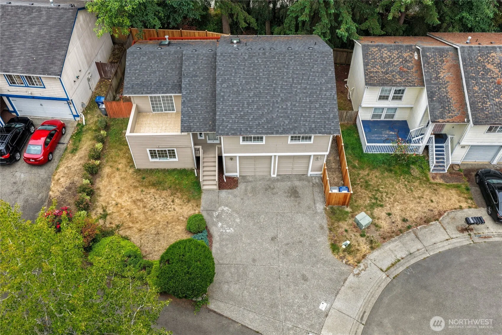 Property photo for 919 Sw 319th Place, Federal Way photo 2