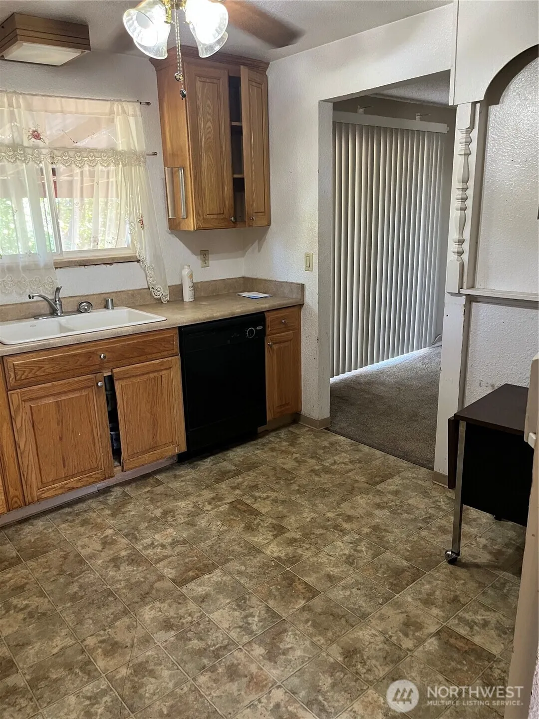 Property photo for 6225 S Cheyenne Street, Tacoma photo 5