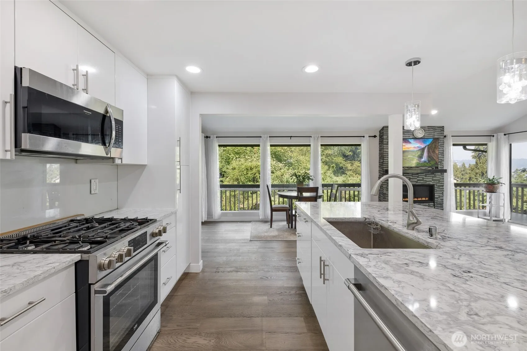 Property photo for 6 168th Avenue Ne, Bellevue