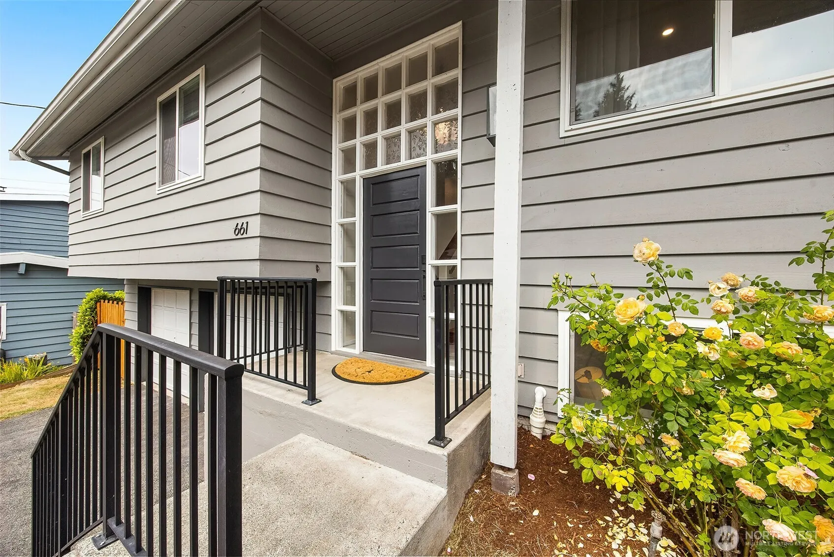 Property photo for 661 Birch Street, Edmonds photo 3